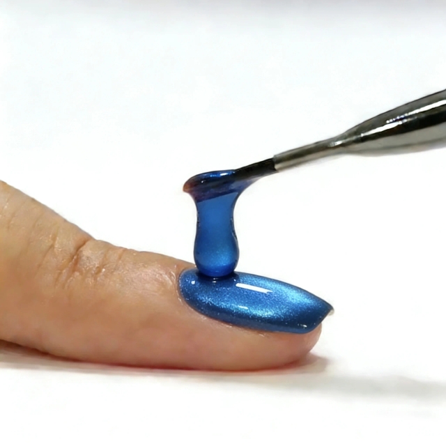 JOUS Professional Natural Resin Wide Blue Cat Eye Gel Polish with Smudge Proof No Cracking Formula for Nail Art Salon & DIY