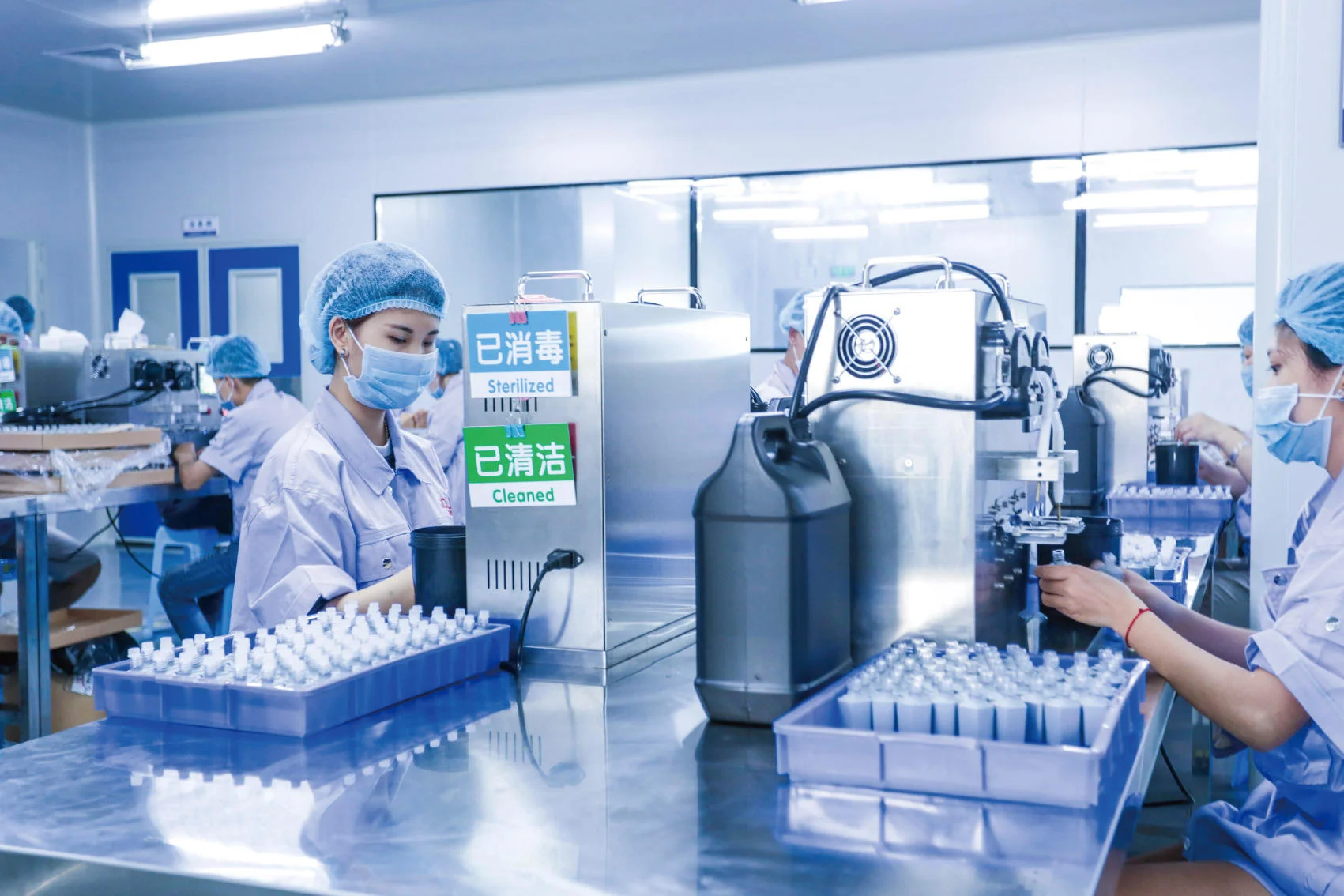 Nail gel product warehouse for global beauty brand supply